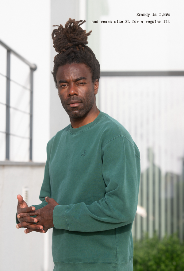 ACID WASH SWEATSHIRT | FOREST GREEN